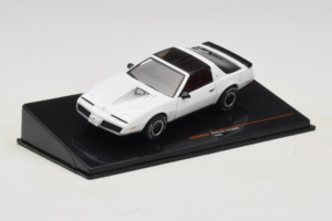 Pontiac Firebird Weiß IXO 1:43 CLC582N Metall — Bild 2 von 4