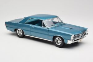 Pontiac GTO Hurst Edition Blau Maisto 1:18 531885 Metall — Bild 6 von 8