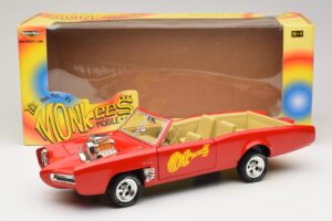 Pontiac GTO Monkeemobile Rot ERTL 1:18 33150 Metall — Bild 8 von 8