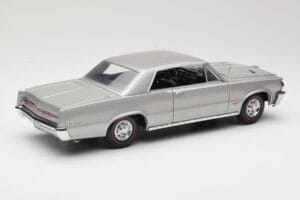 Pontiac GTO Silber Sun Star 1:18 1821 Metall — Bild 3 von 8