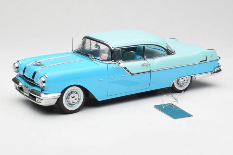 Pontiac Star Chief Blau Sun Star 1:18 5041 Metall
