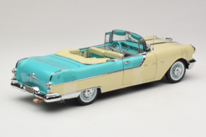Pontiac Star Chief I Love Lucy Nautilus Blue Weiß Sun Star 1:18 5057 Metall — Bild 3 von 7