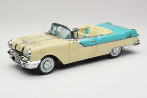 Pontiac Star Chief I Love Lucy Nautilus Blue Weiß Sun Star 1:18 5057 Metall