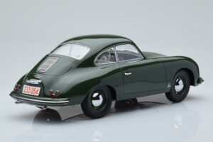Porsche 356 Grün Norev 1:18 187453 Metall — Bild 2 von 6
