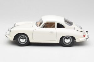 Porsche 356B Weiß Bburago 1:18 3021-M3 Metall — Bild 4 von 8