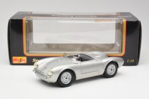 Porsche 550 A Spyder Silber Maisto 1:18 50314 Metall — Bild 8 von 8