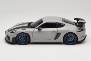 Porsche 718 Cayman 982 GT4 RS Weissach Package Chalk Norev 1:18 187253 Metall — Bild 4 von 8
