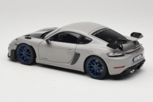 Porsche 718 Cayman 982 GT4 RS Weissach Package Chalk Norev 1:18 187253 Metall — Bild 7 von 8