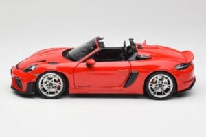 Porsche 718 Spyder RS Guards Red Norev 1:18 187271 Metall — Bild 4 von 8