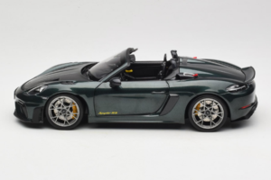 Porsche 718 Spyder RS Weissach Pack Forest Green Norev 1:18 187272 Metall — Bild 4 von 8