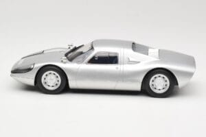 Porsche 904 GTS Norev 1:18 187440 Metall — Bild 3 von 6