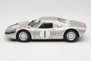 Porsche 904 GTS #1 Japan Grand Prix 1964 Minichamps 1:18 183646701 Metall — Bild 4 von 8