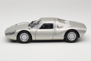 Porsche 904 GTS Silber Minichamps 1:18 180067722 Metall — Bild 4 von 8
