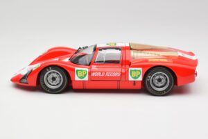Porsche 906E BP World Record Runs Monza 1967 Minichamps 1:18 100676100 Metall — Bild 4 von 8