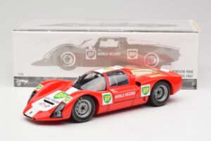 Porsche 906E BP World Record Runs Monza 1967 Minichamps 1:18 100676100 Metall — Bild 8 von 8