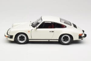Porsche 911 930 Carrera 3.2 Grand Prix White Minichamps 1:18 100063024 Metall — Bild 4 von 8