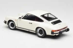 Porsche 911 930 Carrera 3.2 Grand Prix White Minichamps 1:18 100063024 Metall — Bild 7 von 8