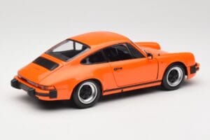 Porsche 911 930 Carrera 3.2 Signal Orange Minichamps 1:18 100063025 Metall — Bild 3 von 8