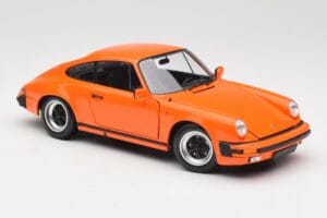 Porsche 911 930 Carrera 3.2 Signal Orange Minichamps 1:18 100063025 Metall — Bild 6 von 8