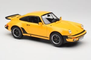 Porsche 911 930 Turbo 3.0 Gelb Norev 1:18 187579 Metall — Bild 6 von 8