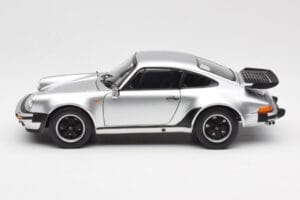 Porsche 911 930 Turbo 3.3 Silber Norev 1:18 187574 Metall — Bild 4 von 8