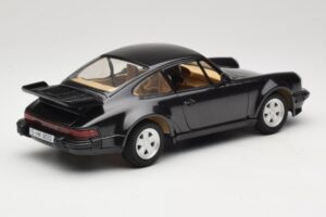 Porsche 911 930 Turbo Grün Tonka 1:18 1677 Metall — Bild 3 von 8