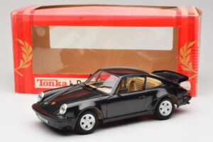 Porsche 911 930 Turbo Grün Tonka 1:18 1677 Metall — Bild 8 von 8