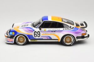Porsche 911 934 Schiller Racing Team #69 R. Haldi / H. Vetsch 24 Hours of Le Mans 1976 Minichamps 1:18 155766469 Metall — Bild 3 von 6