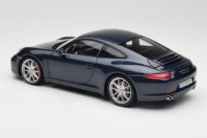 Porsche 911 991 Carrera S Blue Metallic Minichamps 1:18 WAP0210200C Metall — Bild 7 von 8