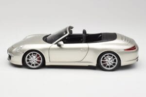 Porsche 911 991 Carrera S Cabriolet GT Silber Metallic Minichamps 1:18 100061030 Metall — Bild 4 von 8
