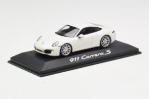 Porsche 911 991 Carrera S Weiß IAA Frankfurt 2011 Minichamps 1:43 WAX20100090 Metall — Bild 2 von 5