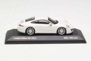 Porsche 911 991 Carrera S Weiß IAA Frankfurt 2011 Minichamps 1:43 WAX20100090 Metall — Bild 3 von 5