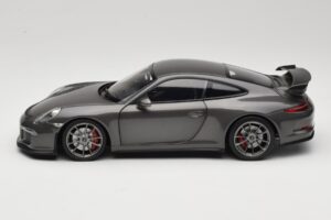 Porsche 911 991 GT3 Grey Metallic Minichamps 1:18 110062720 Metall — Bild 4 von 8