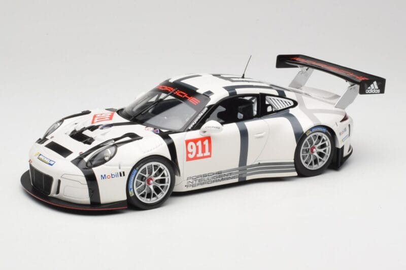 Porsche 911 991 GT3 R #911 2015 Minichamps 1:18 155156000 Metall