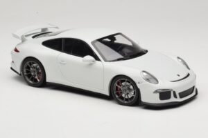 Porsche 911 991 GT3 Weiß Mit Silbernen Felgen Minichamps 1:18 113062721 Metall — Bild 6 von 8