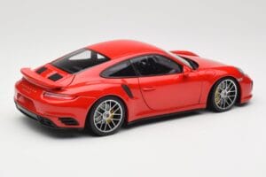 Porsche 911 991 Turbo S Guards Red Minichamps 1:18 110067122 Metall — Bild 3 von 8