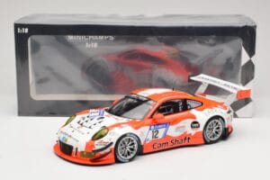 Porsche 911 991.1 GT3 R Manthey Racing #12 F. Klohs / P. Renauer 24 Hours Nurburgring 2017 Minichamps 1:18 155176912 Metall — Bild 6 von 6