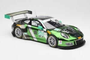 Porsche 911 991.1 GT3 R #540 Black Swan Racing P. Long / T. Pilgrim 24h Daytona 2016 Minichamps 1:18 155166540 Metall — Bild 4 von 6