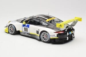 Porsche 911 991.1 GT3 R #911 Manthey Racing N. Tandy / E. Bamber 24h Nürburgring 2016 Minichamps 1:18 155166911 Metall — Bild 5 von 6