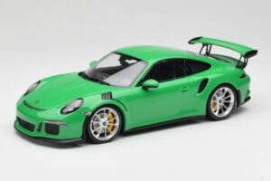 Porsche 911 991.1 GT3 RS Lizard Grün & Silberne Räder Minichamps 1:18 153066229 Metall