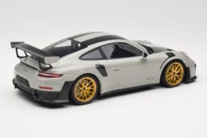 Porsche 911 991.2 GT2 RS Chalk Weissach Package Goldene Felgen Minichamps 1:18 155068304 Metall — Bild 2 von 6