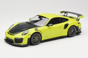 Porsche 911 991.2 GT2 RS Limonengrün mit Silbernen Felgen Minichamps 1:18 155068309 Metall