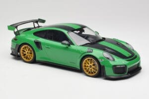 Porsche 911 991.2 GT2 RS Weissach Package British Racing Grün & Goldene Räder Minichamps 1:18 153068318 Metall — Bild 4 von 6
