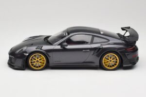 Porsche 911 991.2 GT2 RS Weissach Package Purple Metallic Mit Goldenen Magnesium-Felgen Minichamps 1:18 153068322 Metall — Bild 3 von 6