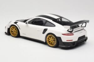 Porsche 911 991.2 GT2 RS Weissach Package Weiß Mit Goldfelgen Minichamps 1:18 153068308 Metall — Bild 5 von 6