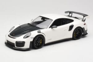 Porsche 911 991.2 GT2 RS Weiß mit Schwarzen Felgen Minichamps 1:18 155068310 Metall