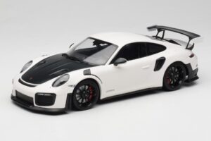 Porsche 911 991.2 GT2 RS Weiß Minichamps 1:18 155068301 Metall