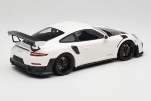 Porsche 911 991.2 GT2 RS Weiß Minichamps 1:18 155068301 Metall — Bild 2 von 6