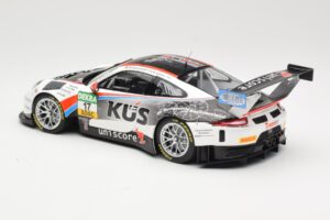 Porsche 911 991.2 GT3 R Kus Team 75 Bernhard #17 M. Ammermüller / M. Jaminet ADAC GT Masters 2017 Minichamps 1:18 155176917 M — Bild 5 von 6