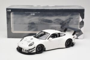Porsche 911 991.2 GT3 R Weiß mit Schwarzen Rädern Minichamps 1:18 155186900 Metall — Bild 6 von 6